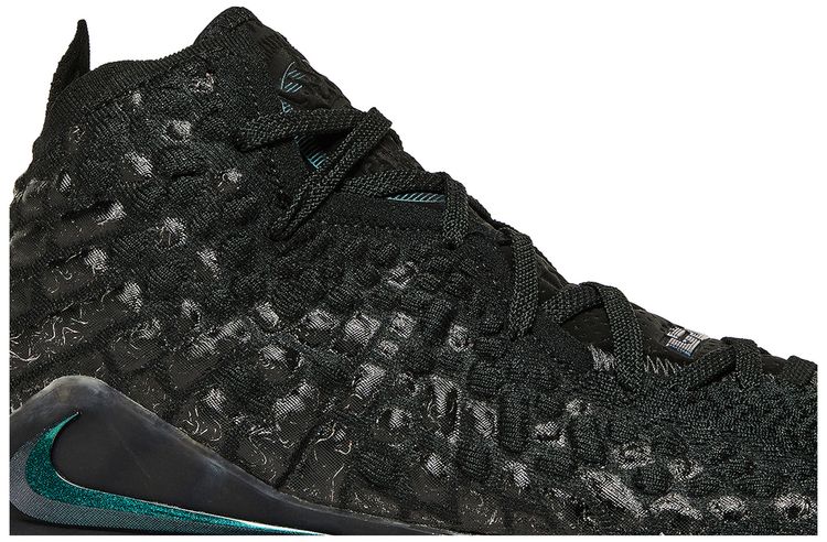 Nike LeBron 17 EP Global Currency