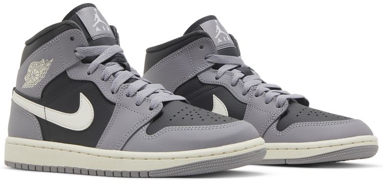 Wmns Air Jordan 1 Mid Cement Grey