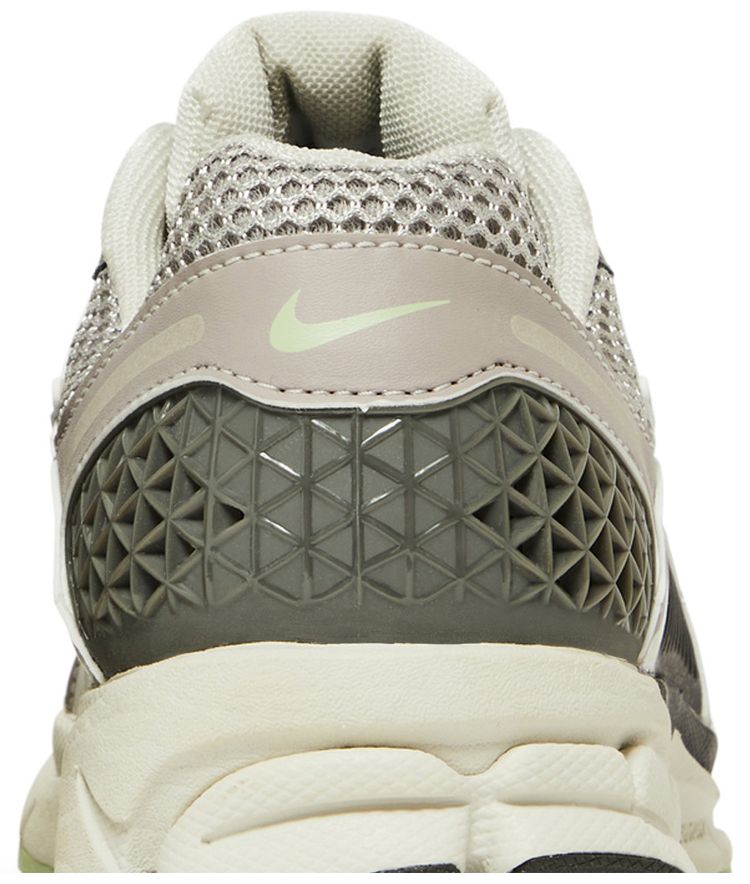 Wmns Air Zoom Vomero 5 Cobblestone