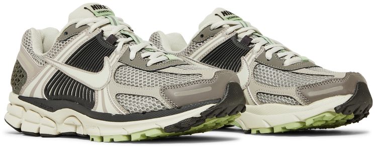Wmns Air Zoom Vomero 5 Cobblestone