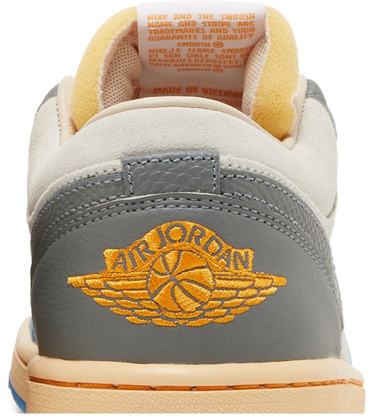 Air Jordan 1 Low SE Tokyo 96