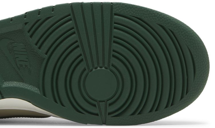 Nike Dunk Low Rattan Canyon Green