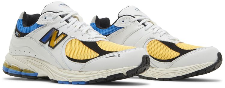 New Balance 2002R Vibrant Apricot