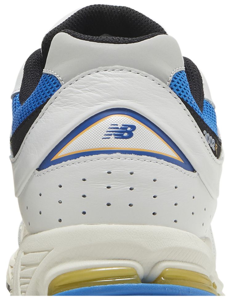 New Balance 2002R Vibrant Apricot