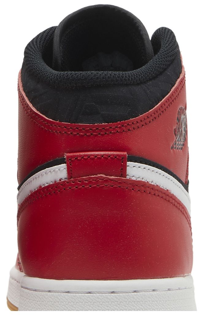 Air Jordan 1 Mid SE GS Christmas