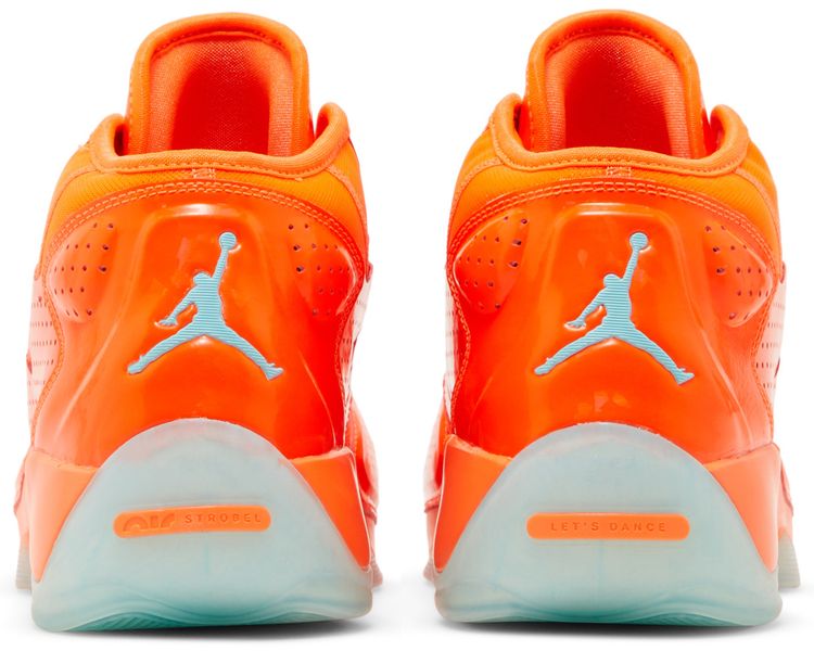 Air Jordan Zion 2 Hyper Crimson