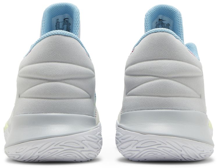 Nike Kyrie Flytrap 5 EP 1 World 1 People