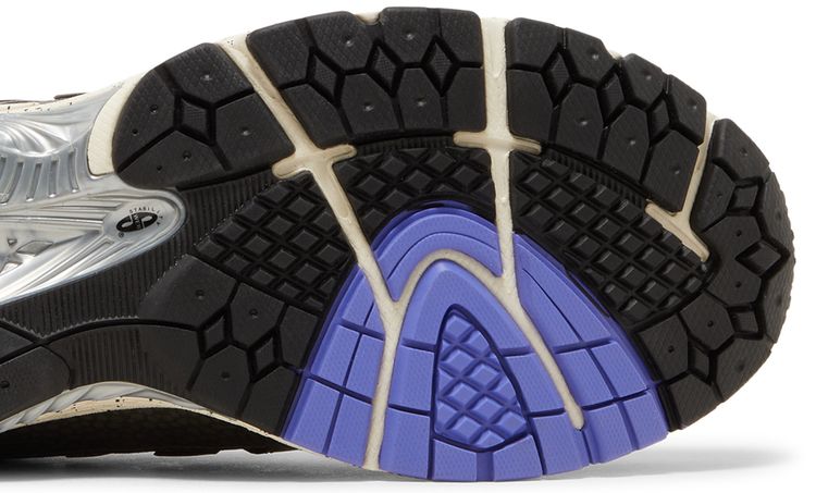 atmos x New Balance 1906R Tokyo Dimension