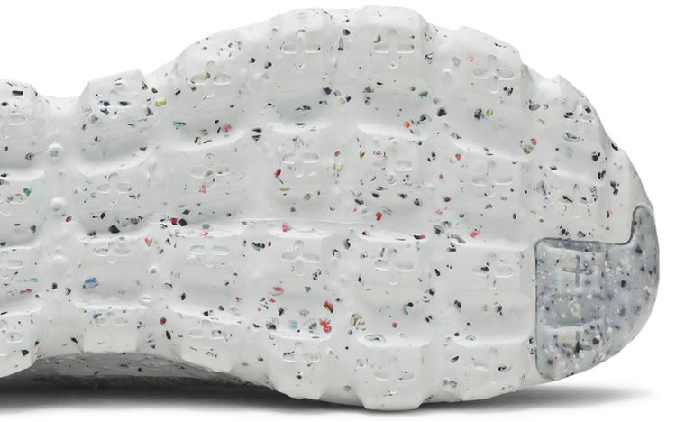 Nike Wmns Space Hippie 04 This Is Trash   Crimson