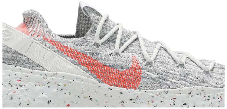 Nike Wmns Space Hippie 04 This Is Trash   Crimson