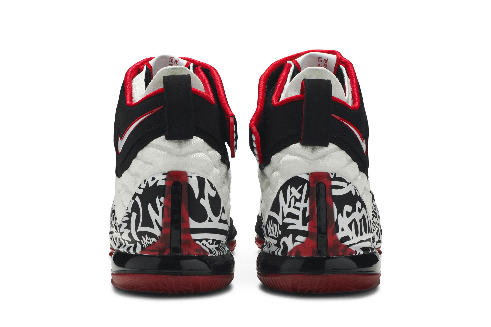 スニーカー NIKE LeBron 17 EP 'LeBron 4 Graffiti' SS 20 2020 Buy LeBron 17 'LeBron 4 Graffiti' - CT6047 100 | GOAT