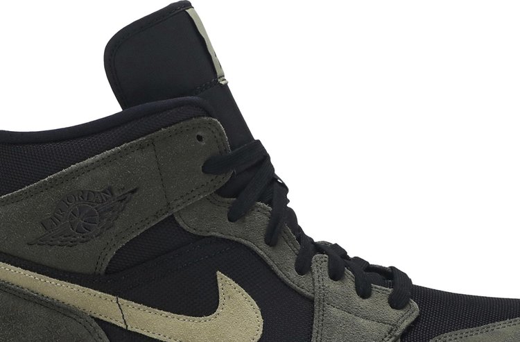 Wmns Air Jordan 1 Mid Olive