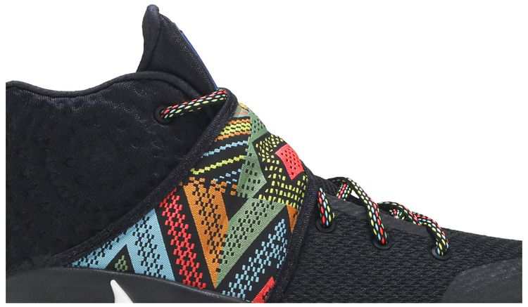 Nike Kyrie 2 GS BHM