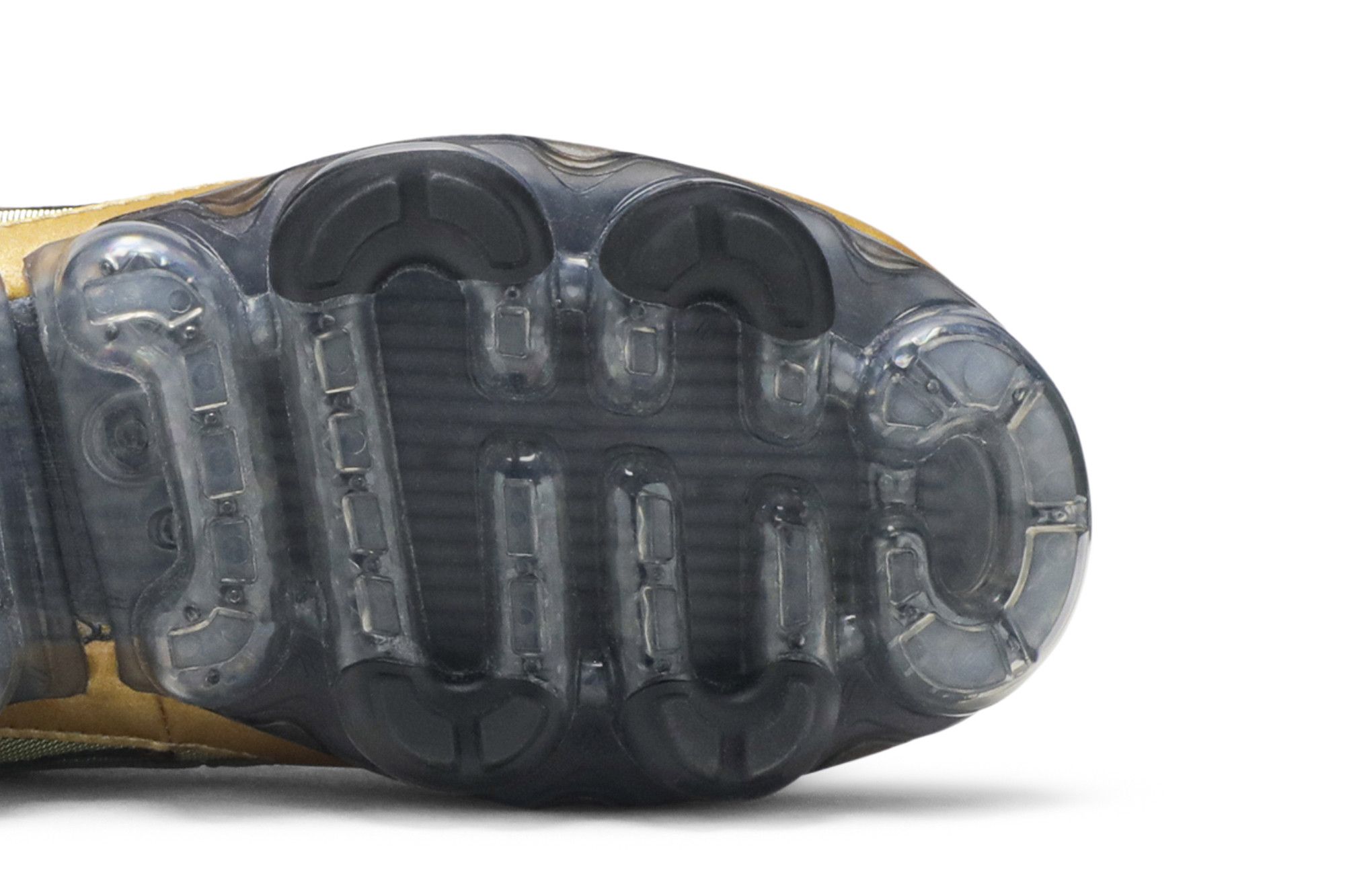 Vapormax plus 97 gold cheap