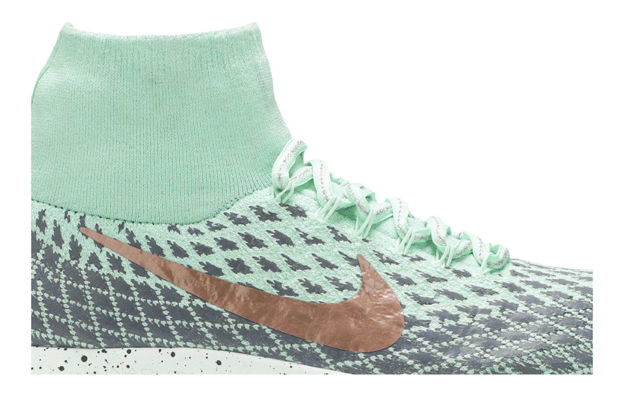 Nike Women s Lunarepic Flyknit Shield Running Shoes Green Size 7.5