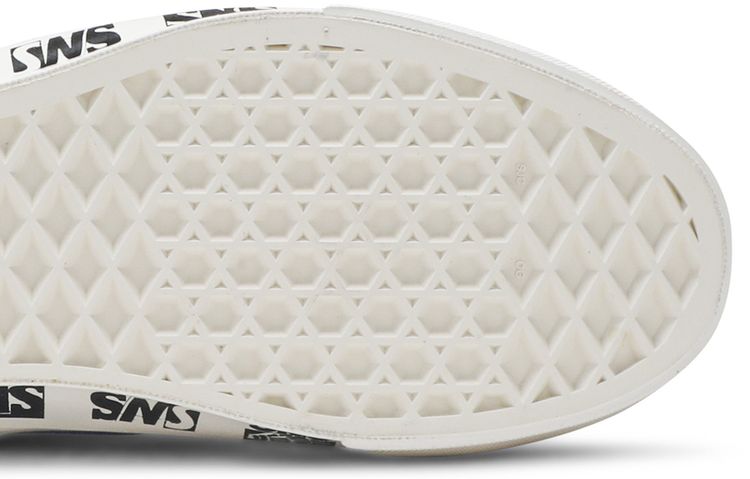 Sneakersnstuff x Vans Slip On LX Venice Beach