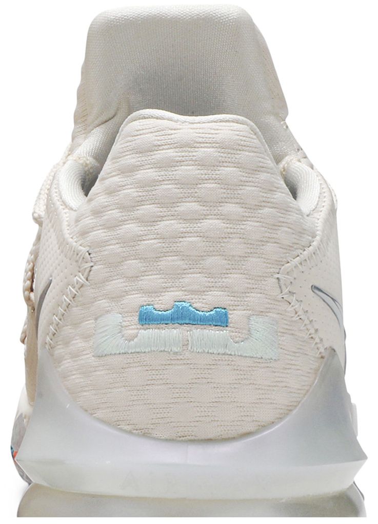 Nike LeBron 17 Low Easter