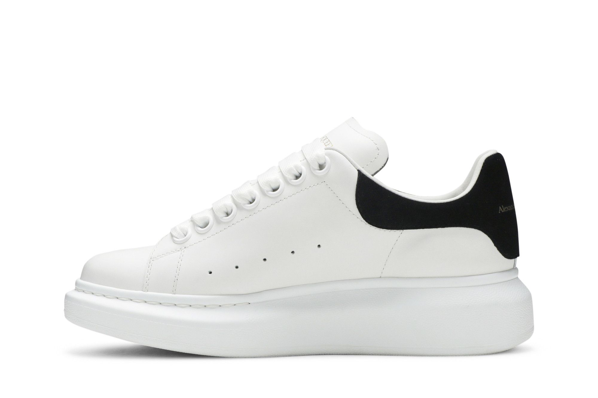 Size 10.0 Alexander McQueen Wmns Oversized Sneaker White Black 2019
