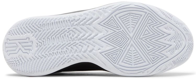 Nike Kyrie Flytrap 6 GS Black White
