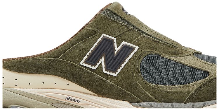 Sneakersnstuff x New Balance 2002R Mule Goods for Home