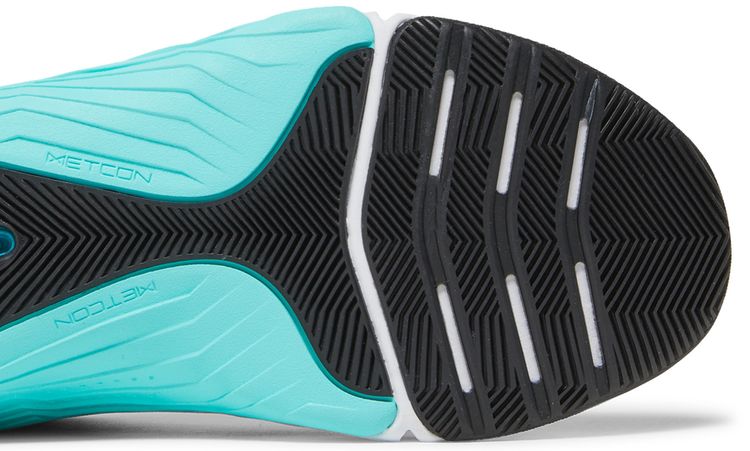 Nike Wmns Metcon 8 Graffiti Graphics