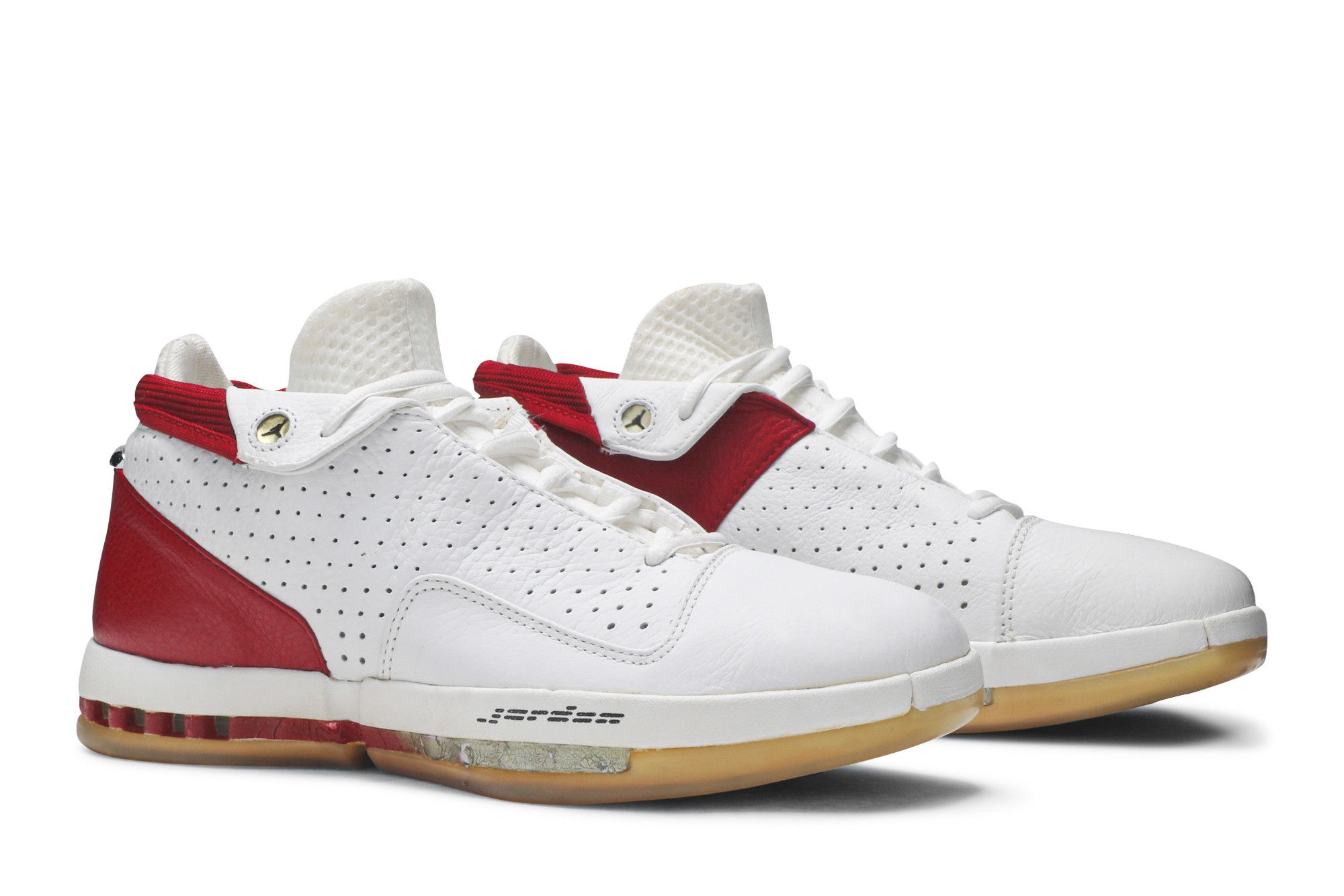 Air jordan 16 red deals