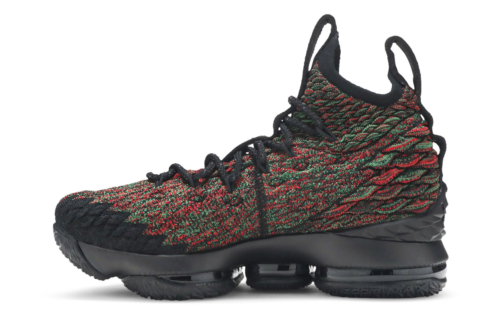Lebron 15 black price hot sale