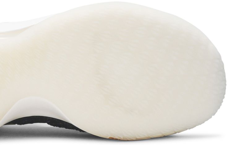 Nike LeBron 15 Low Metallic Gold