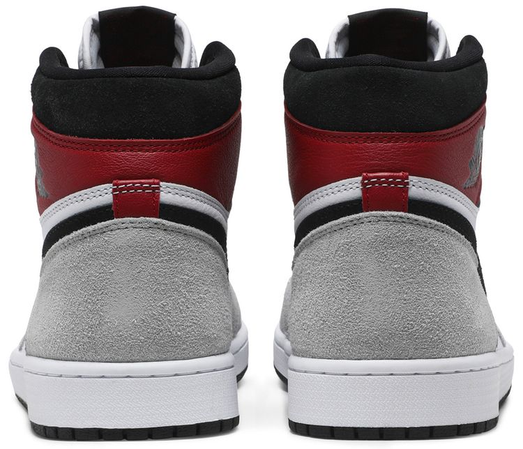 Air Jordan 1 Retro High OG Smoke Grey