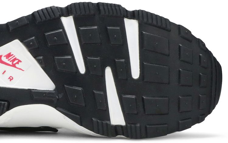 Nike Air Huarache Dynamic Pink