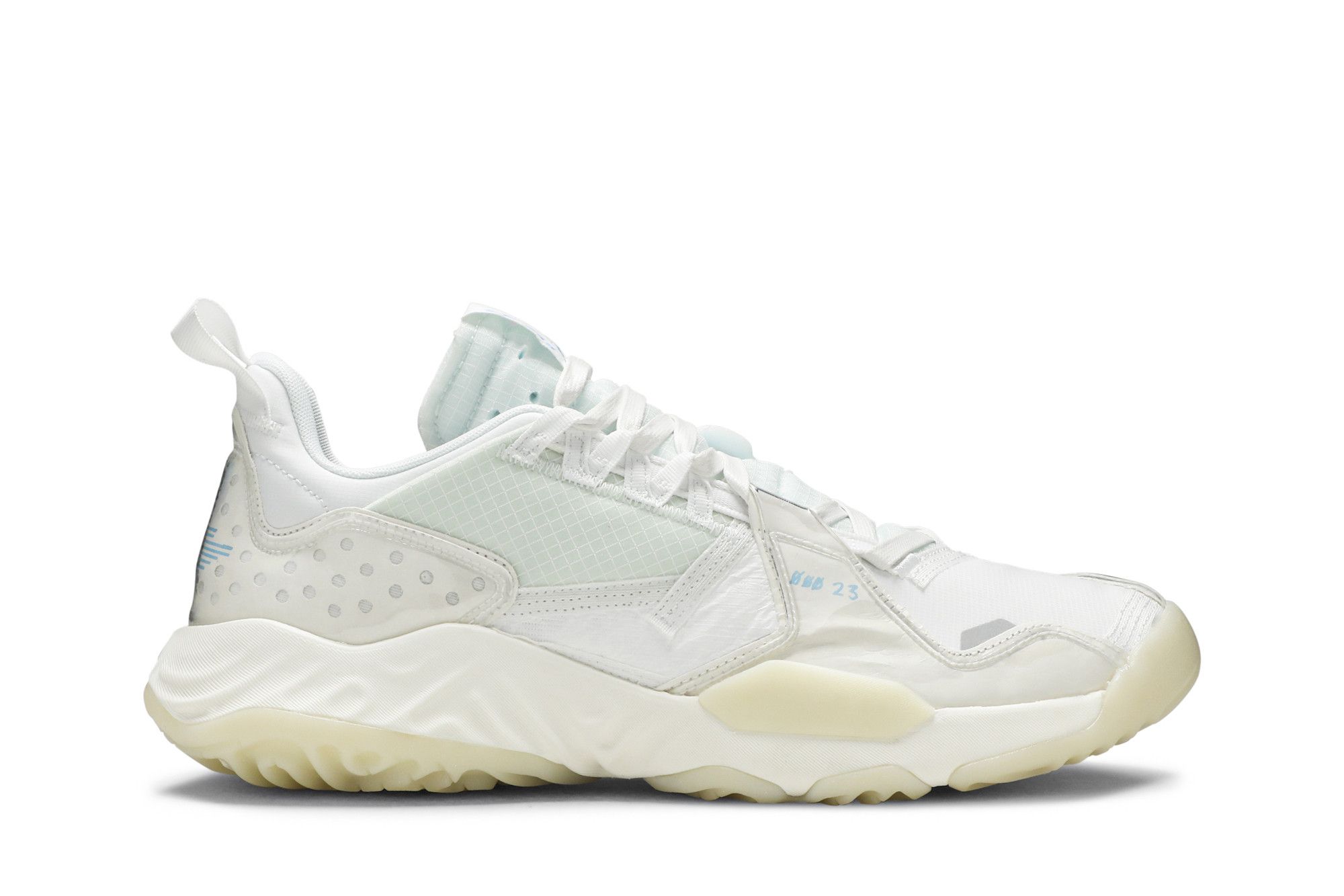 Nike jordan delta trainers in cream 2025