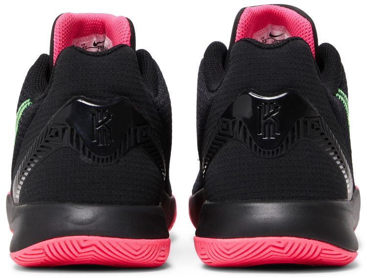 Kyrie Flytrap 2 GS Black Hyper Pink