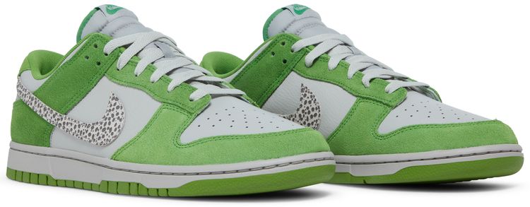 Nike Dunk Low Safari Swoosh   Chlorophyll