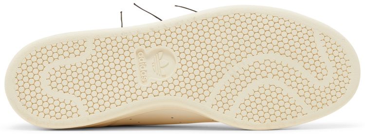 Disney x adidas Stan Smith Pinocchio