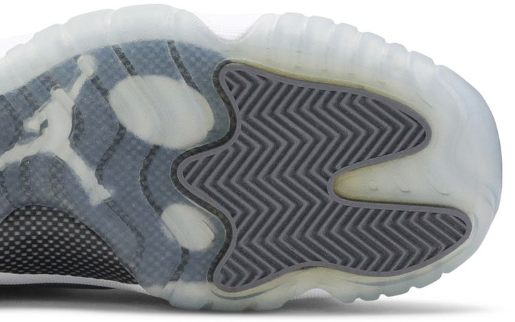 Air Jordan 11 Retro Low BG Cool Grey