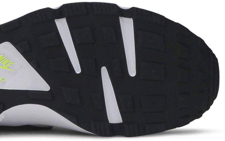 Nike Air Huarache Magenta