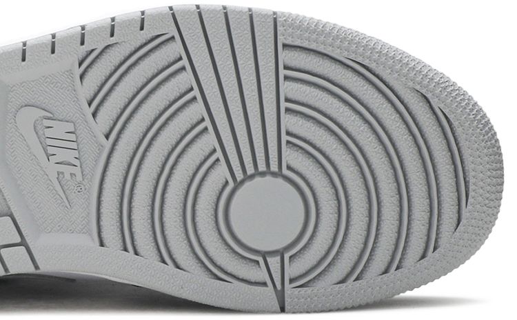 Air Jordan 1 Low Smoke Grey