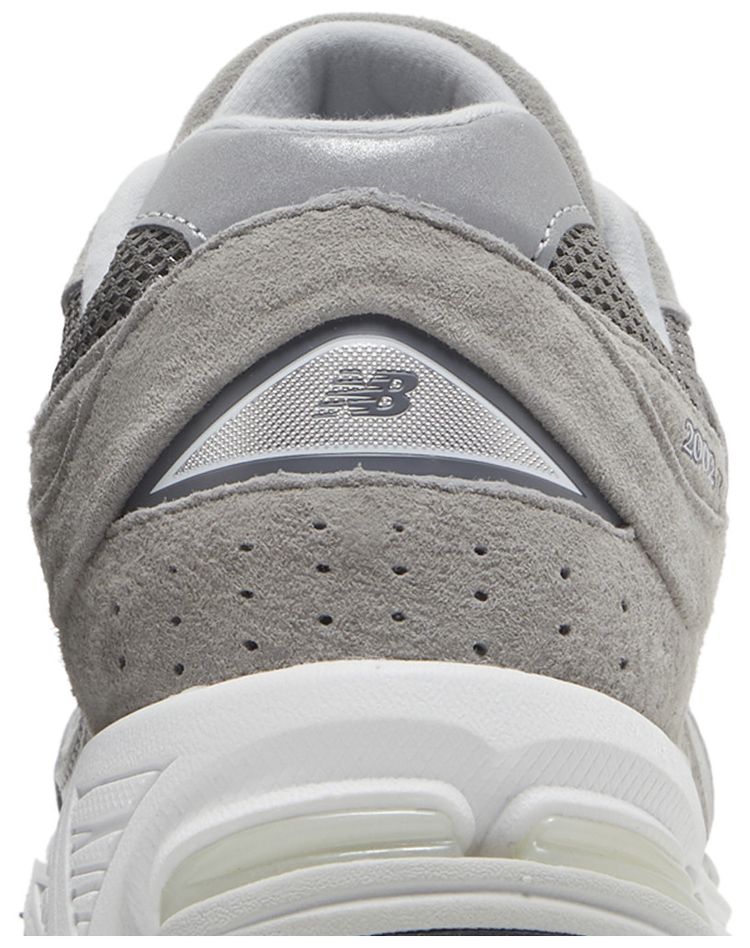New Balance 2002 Grey
