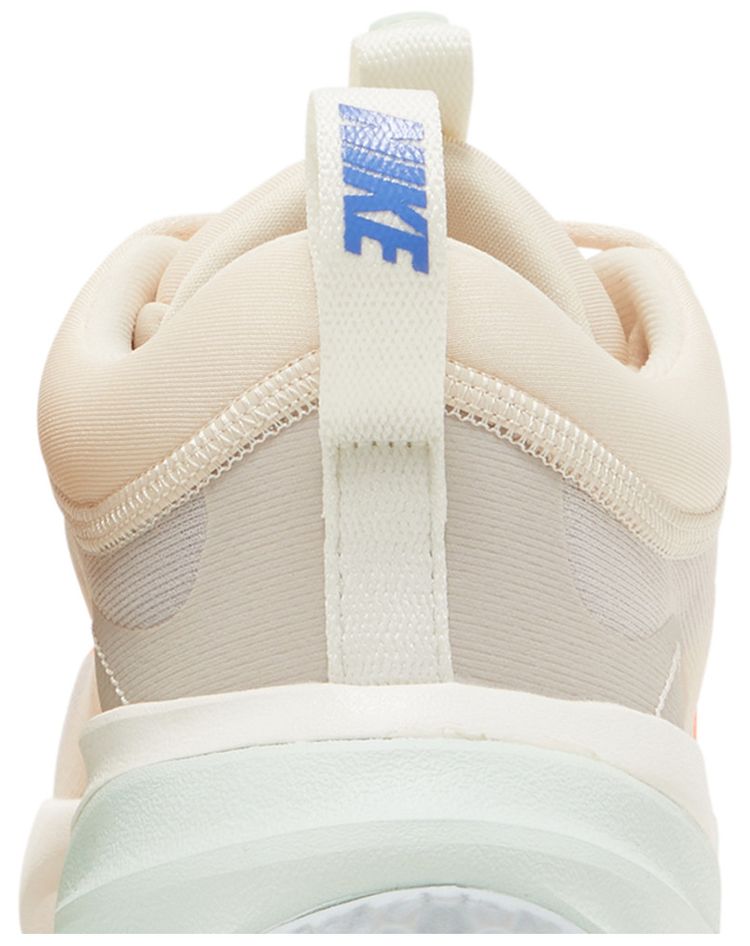 Nike Wmns Spark Pearl White Medium Blue