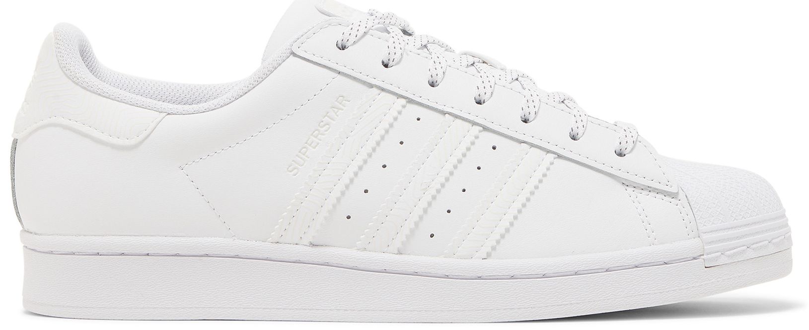 superstar weave black white