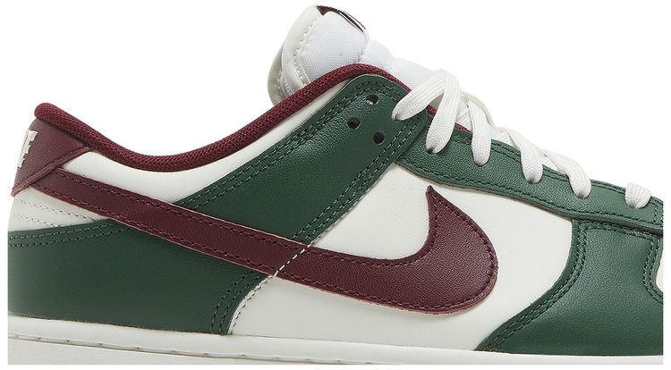 Nike Dunk Low Gorge Green Team Red