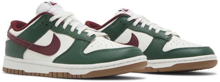 Nike Dunk Low Gorge Green Team Red