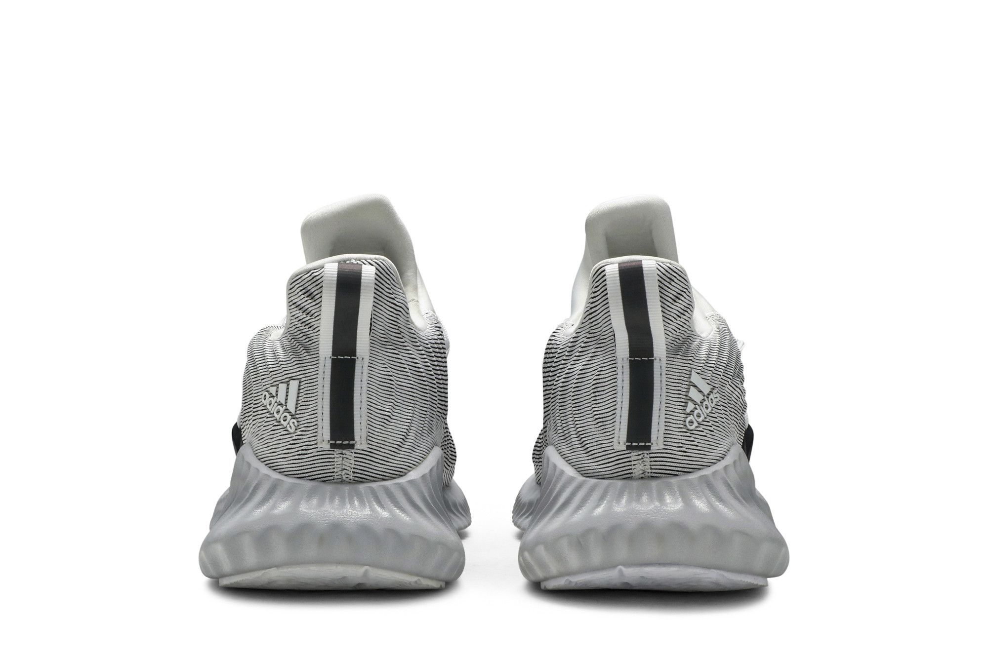 Achetez des AlphaBounce Instinct Cloud White Grey Two AQ0562 GOAT CA