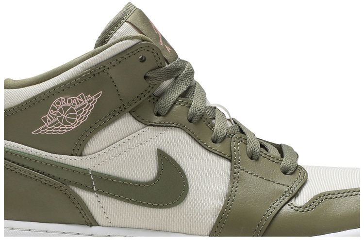 Air Jordan 1 Mid GG Bleached Coral