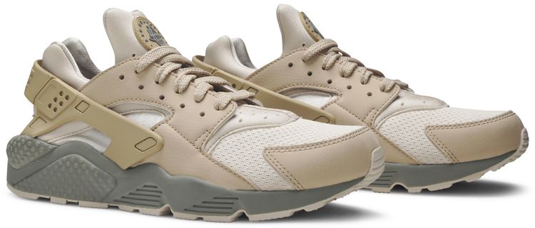 Nike Air Huarache Oatmeal
