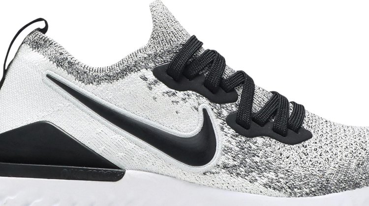 Wmns Epic React Flyknit 2 Oreo