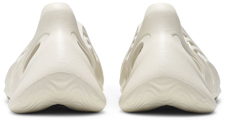 Yeezy Foam Runner Ararat