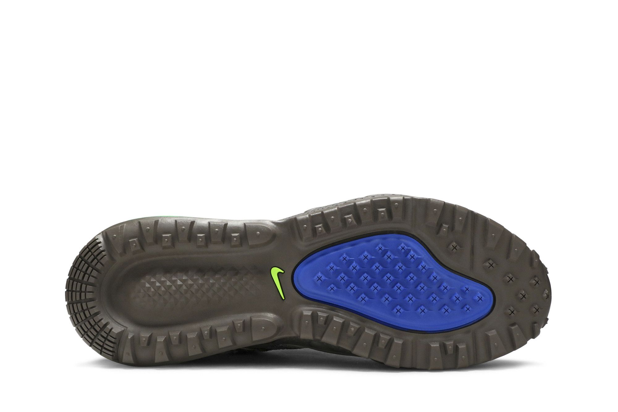 nike bowfin desert sand