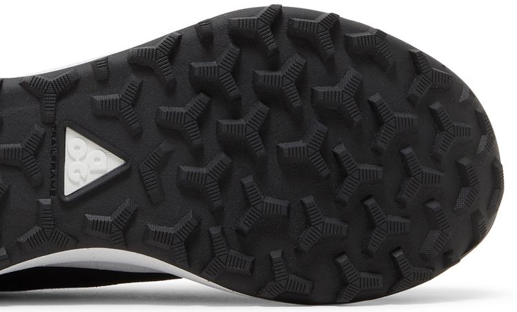 Nike ACG Lowcate Black White