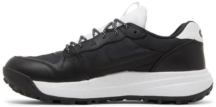 Nike ACG Lowcate Black White